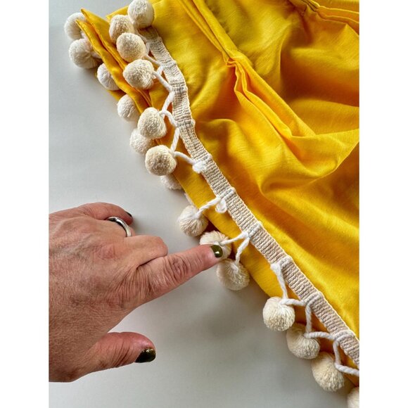 Vintage 1970s curtain, bright yellow pompoms, kitsch decor, pleated, per panel - Picture 9 of 10